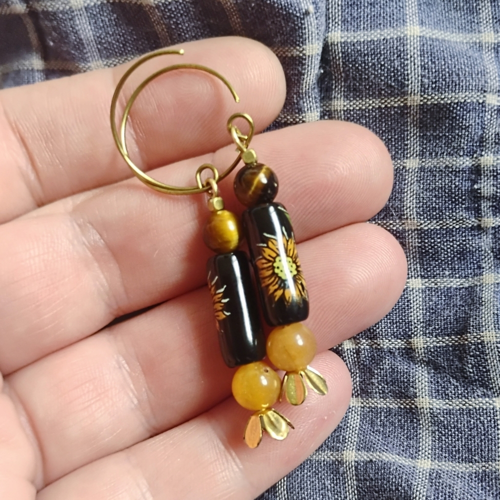 Handmade Black Floral Earrings - Picture 2 of 5